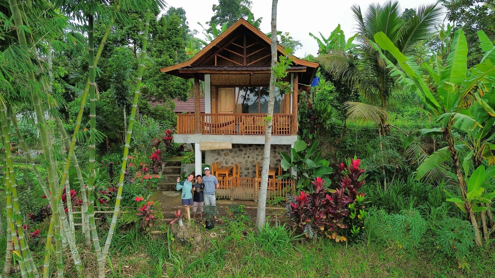 The bungalows seen from the rice terraces